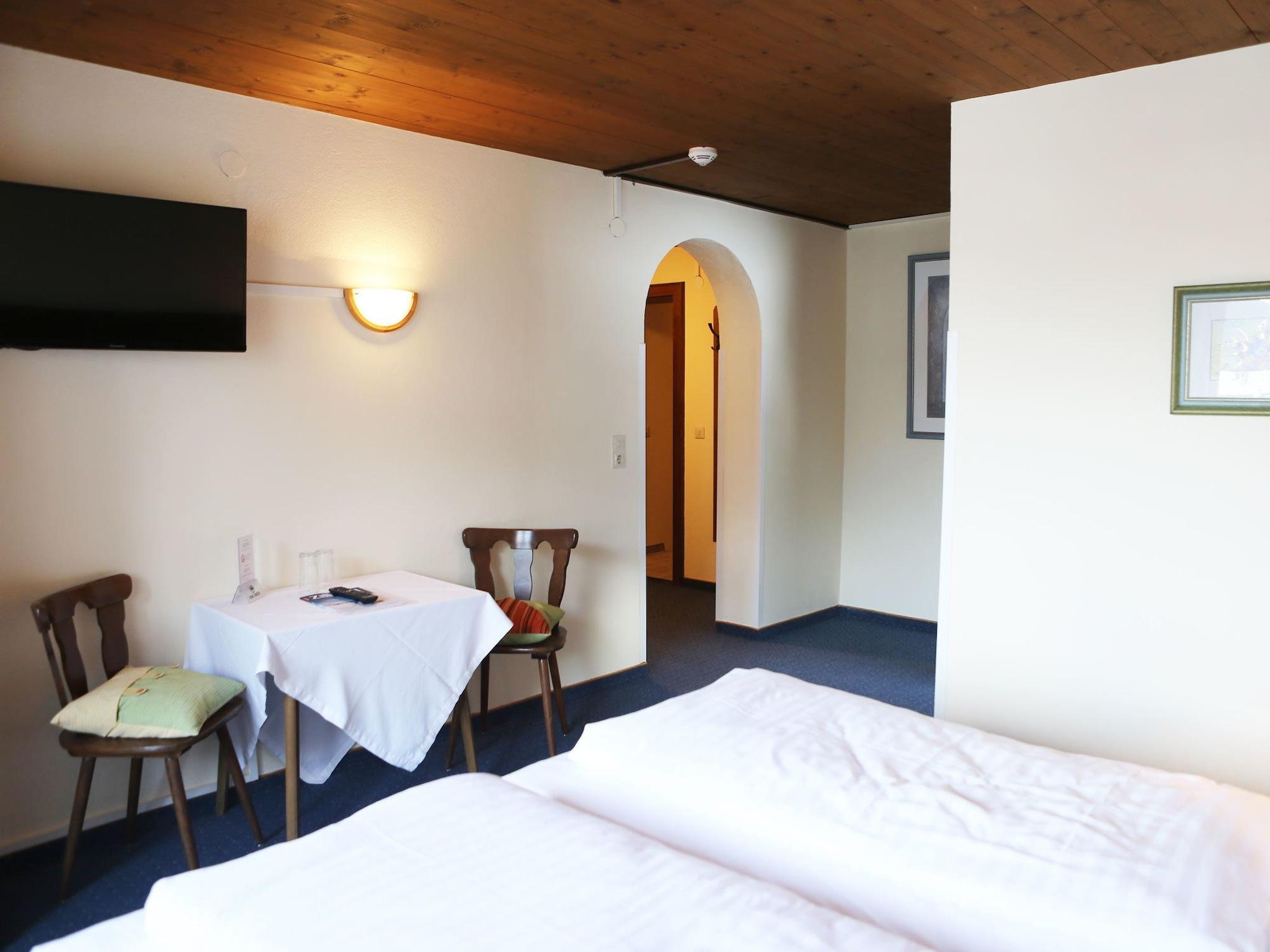 Gasthof Pension Madseiterhof Тукс Экстерьер фото