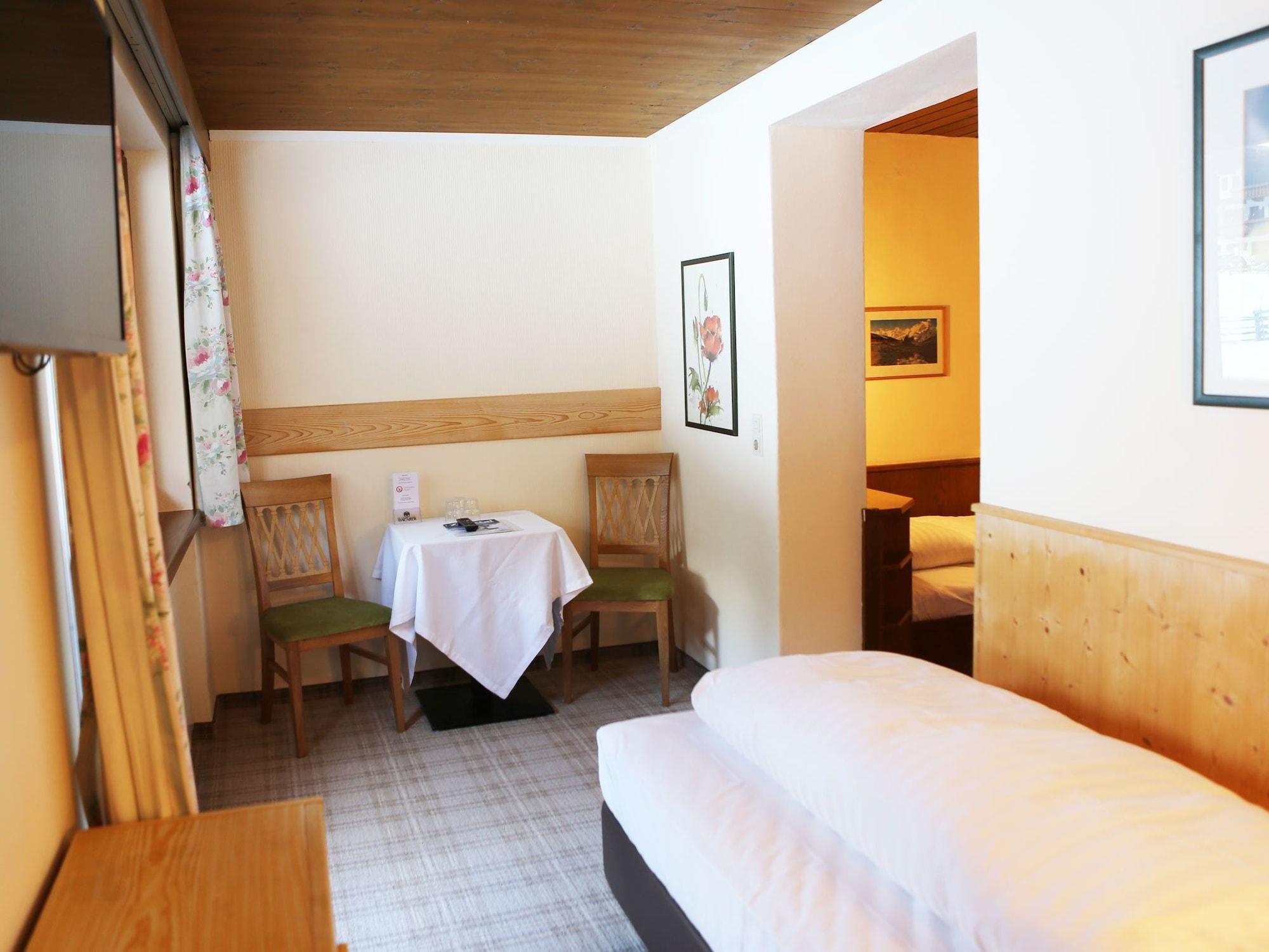Gasthof Pension Madseiterhof Тукс Экстерьер фото