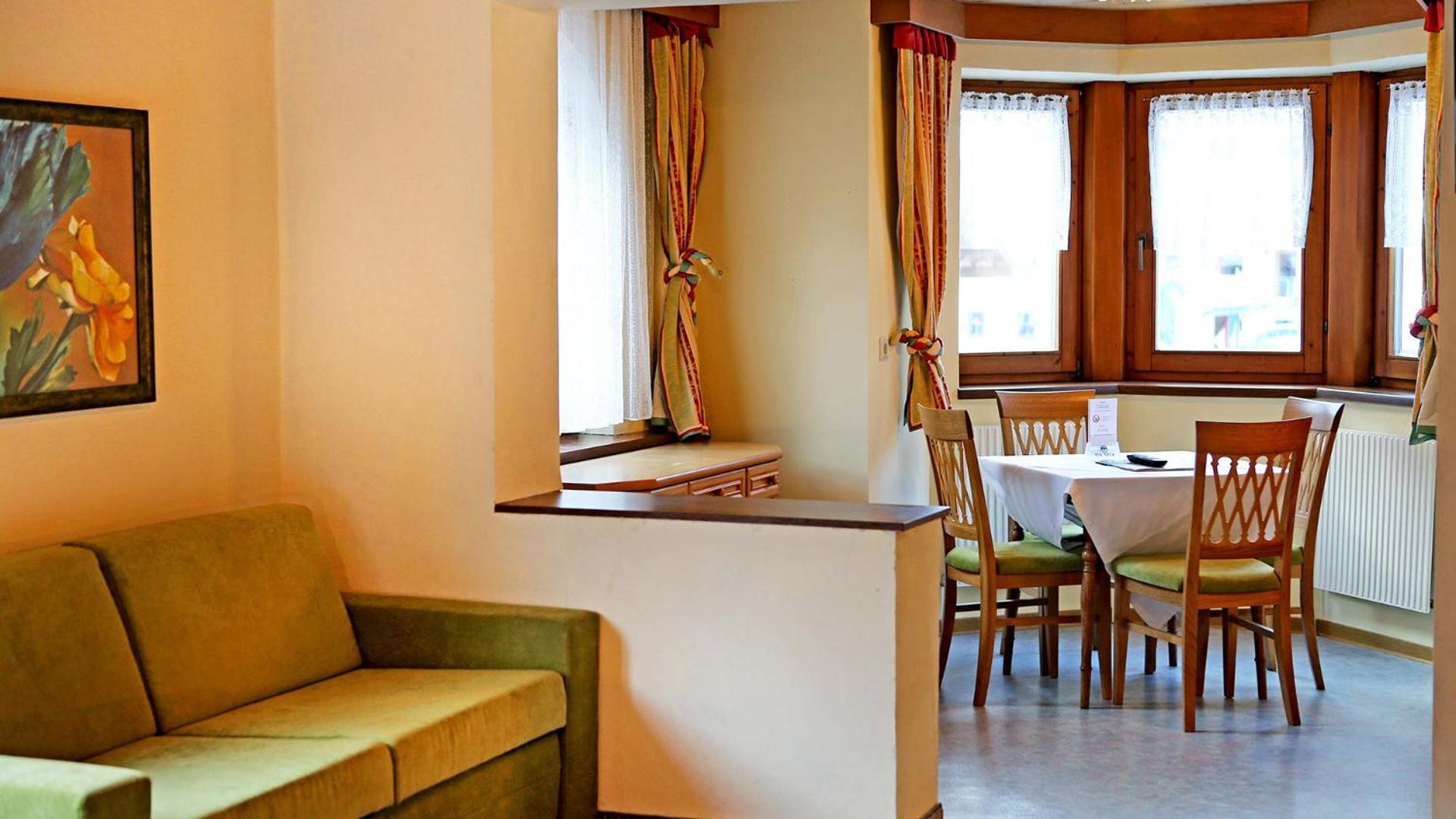Gasthof Pension Madseiterhof Тукс Экстерьер фото
