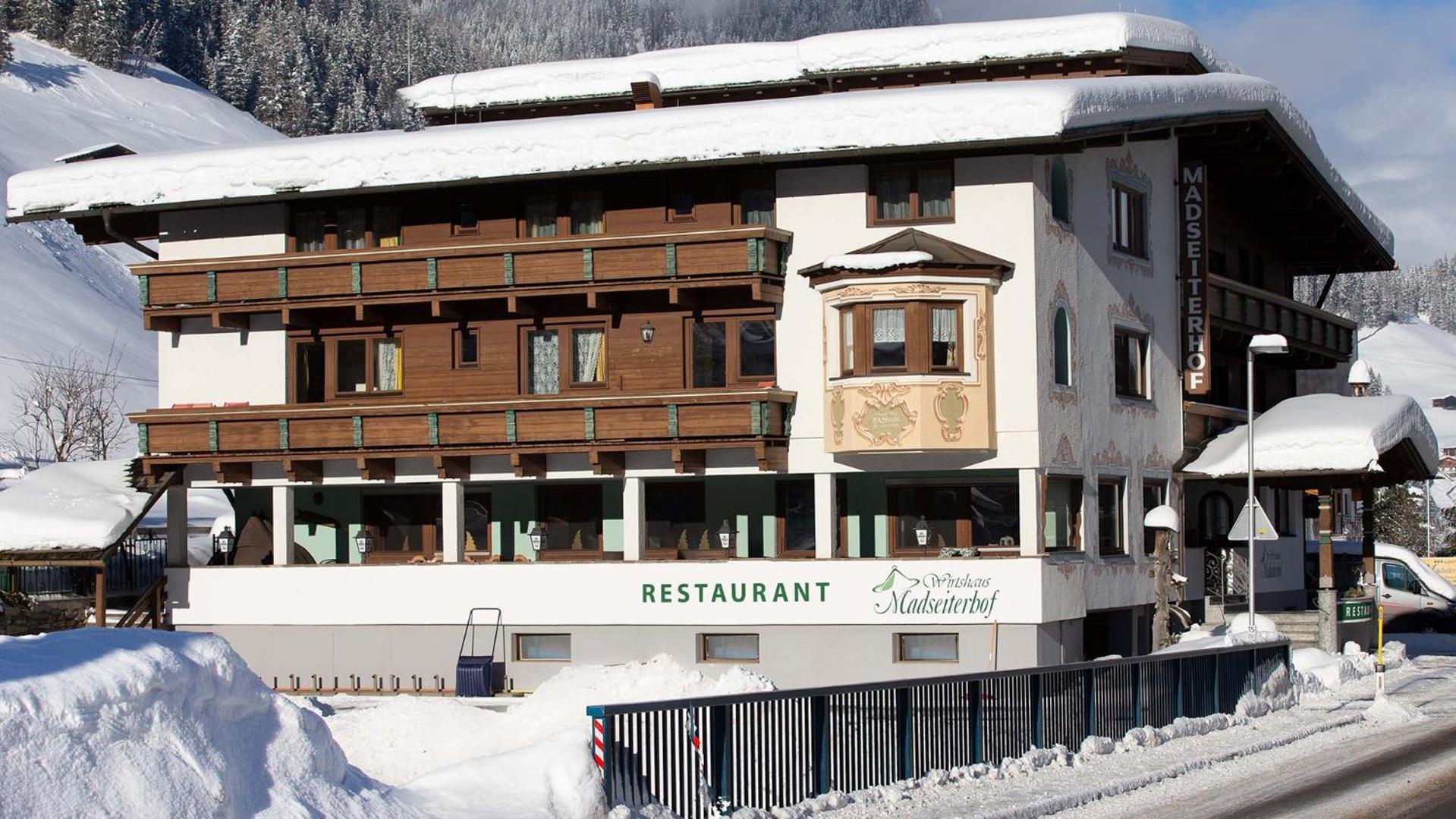 Gasthof Pension Madseiterhof Тукс Экстерьер фото
